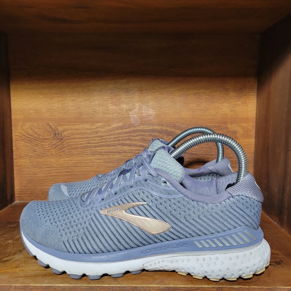 Brooks Adrenaline GTS 20 Athletic Sneaker 7 - Picture 3 of 6